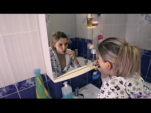 ❤️ Kappen met jong in pyjama eindigt oraal cum in kont - letty zwart Sluts at nl.pornokey.ru ❤